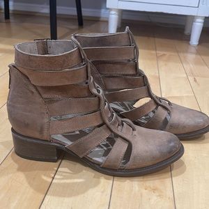 Freebird Stone Cutout Ankle Booties